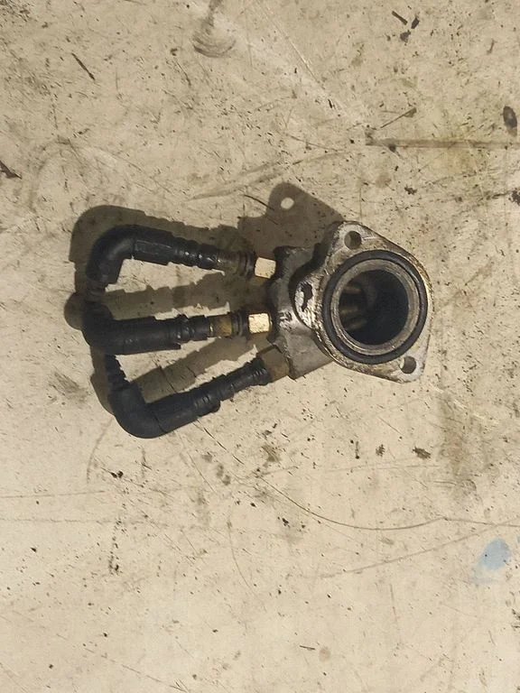 Mootori jahutusvedeliku toru / voolik – Audi A3 S3 8L (1996-2003)