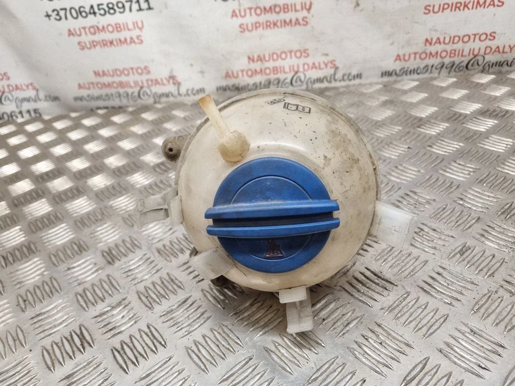 Coolant expansion tank/reservoir 1K0121407A