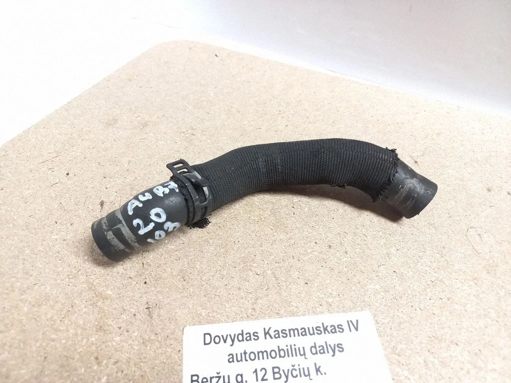 Mootori jahutusvedeliku toru / voolik