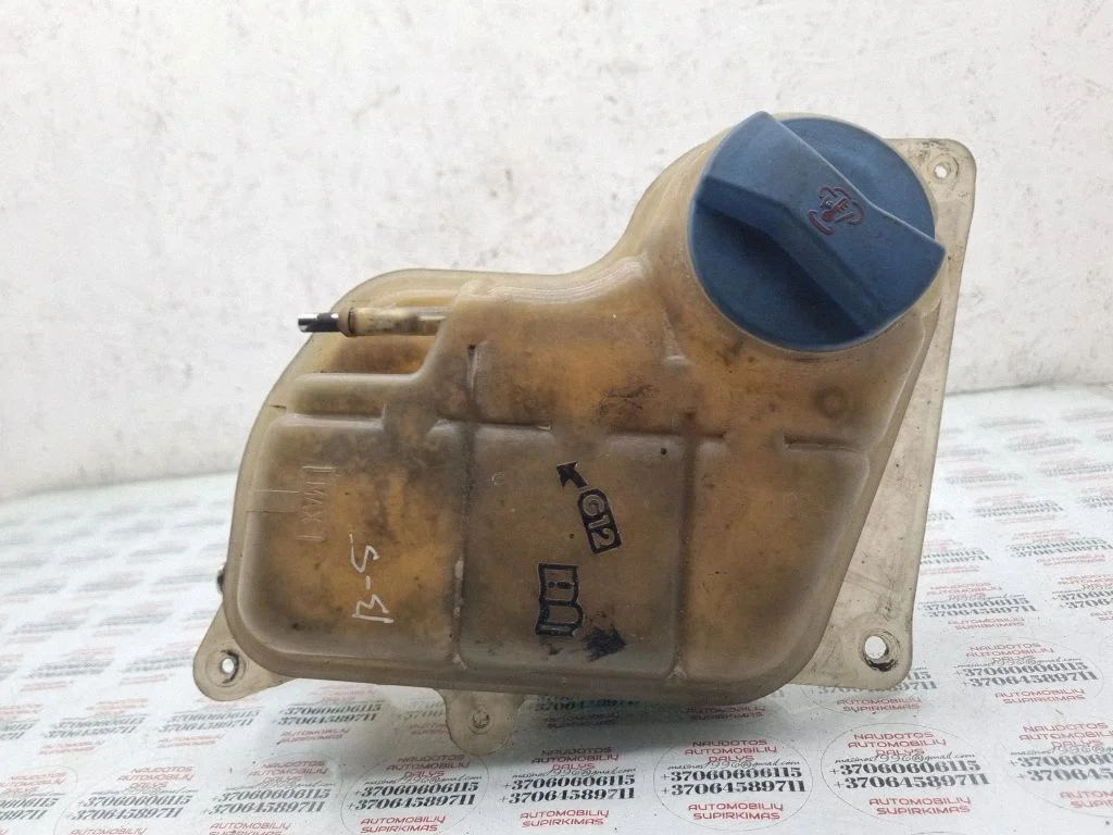 Coolant expansion tank/reservoir 8D0121403J