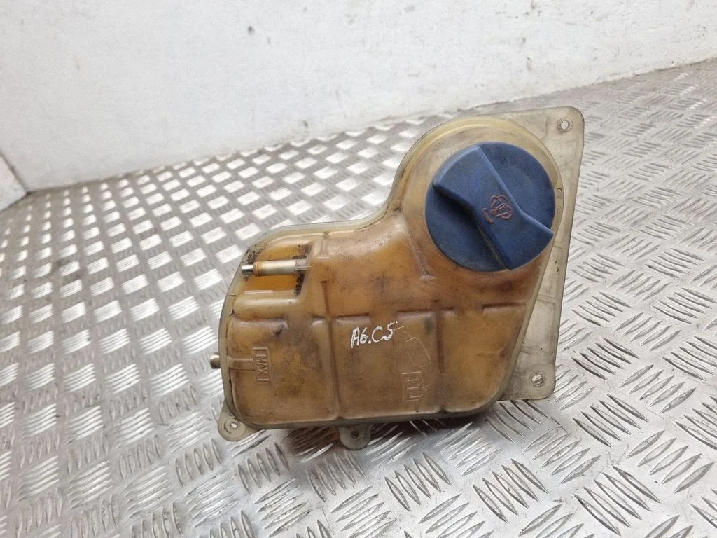 Coolant expansion tank/reservoir 8D0121403F