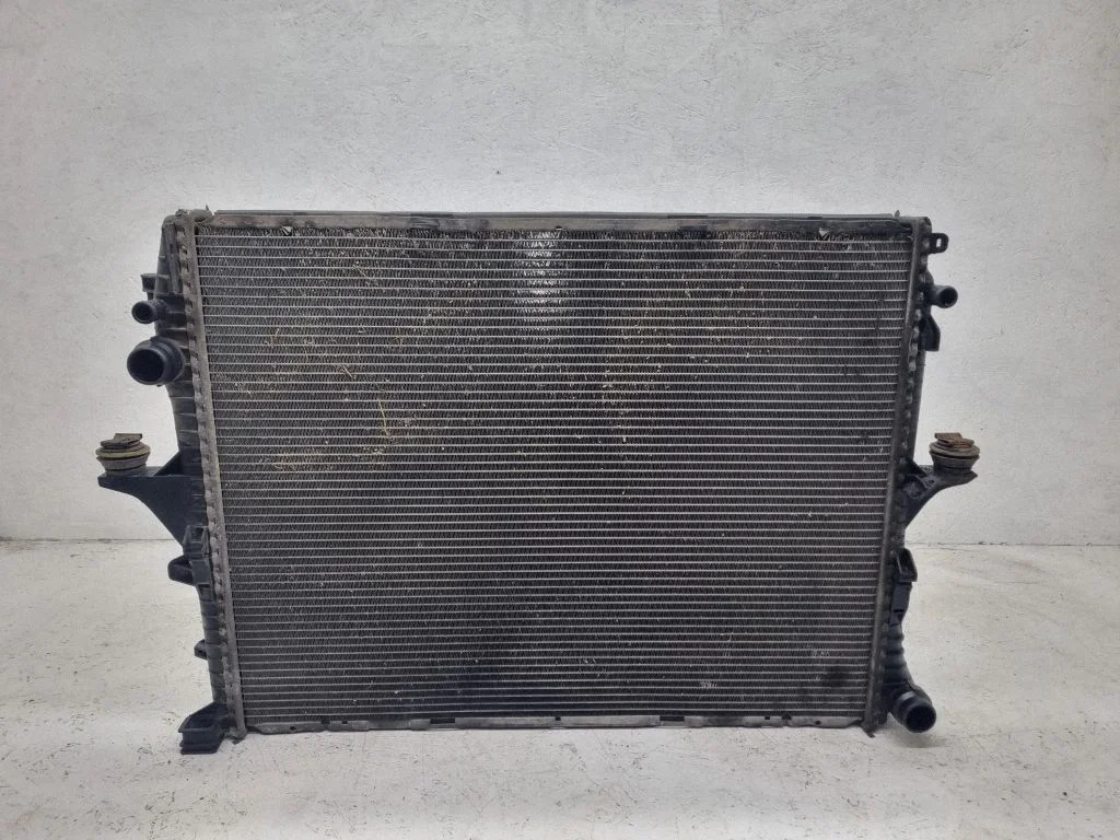 Dzesēšanas šķidruma radiators – Volkswagen Touareg I (2002-2010)