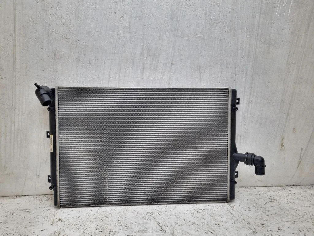 Coolant radiator 3C0121253AL