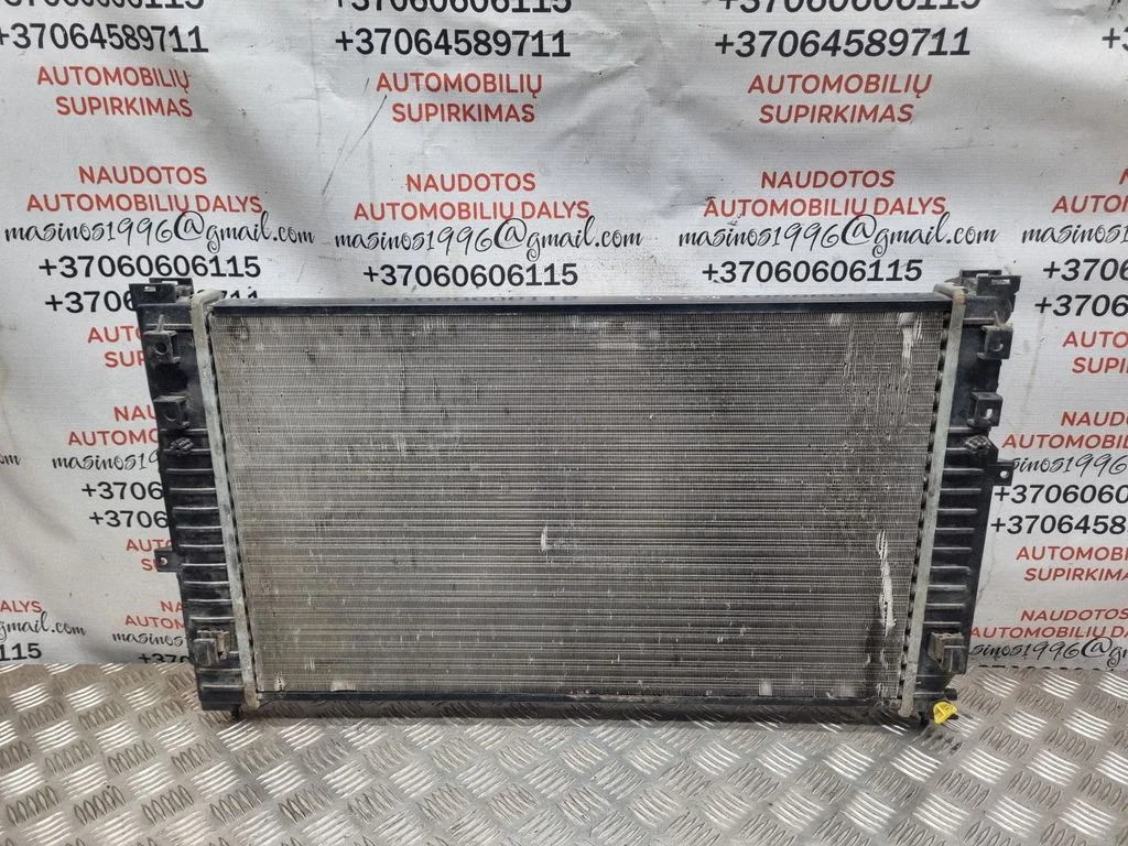 Coolant radiator