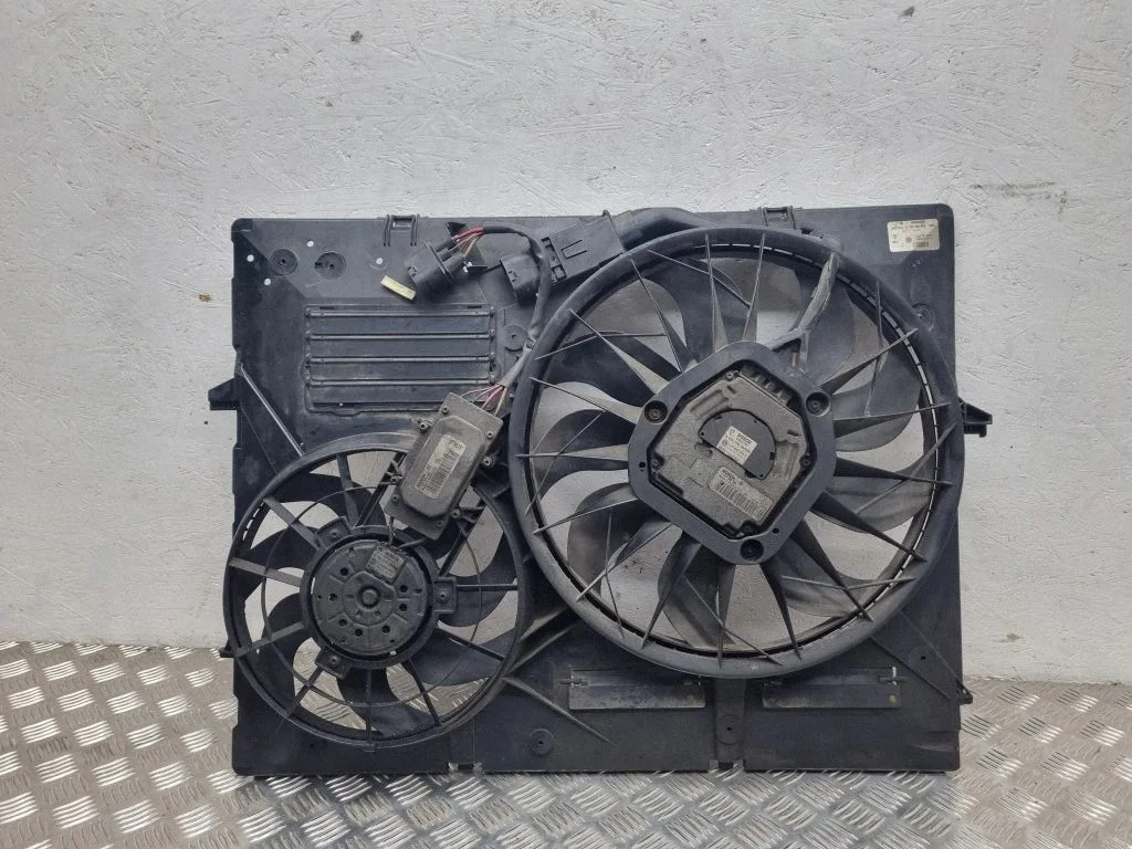 Elektriline radiaatori jahutusventilaator 7L0121203G