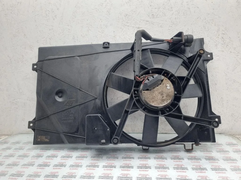 Elektriline radiaatori jahutusventilaator 7M0121207E