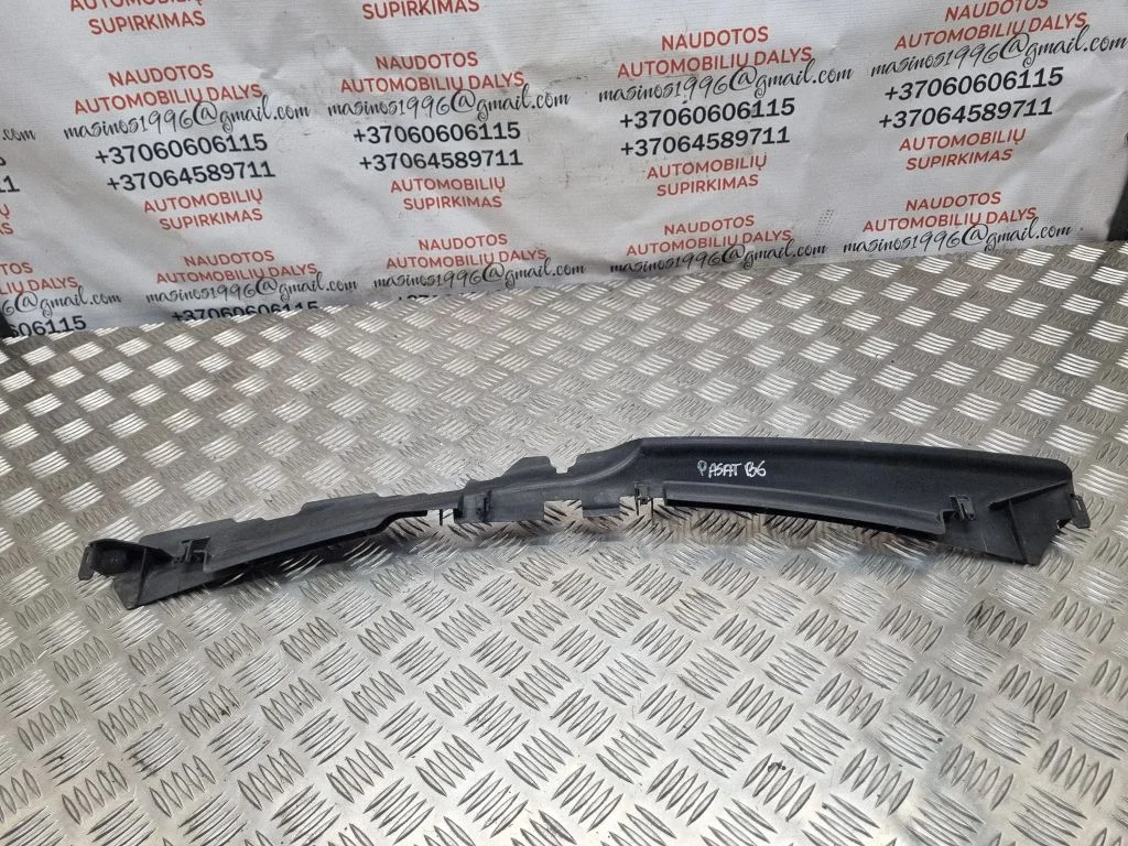 Intercooler air guide/duct channel 3C0121330