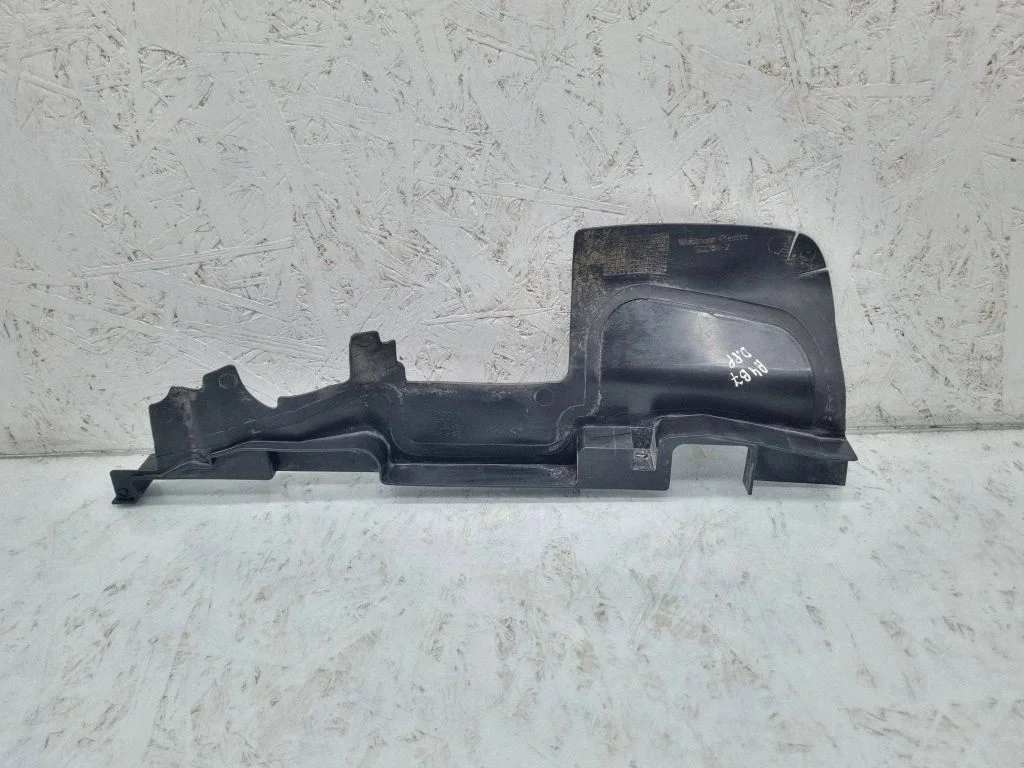 Intercooler air guide/duct channel 8E0121284J