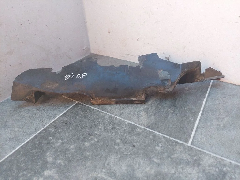 Intercooler air guide/duct channel 3B0121284H
