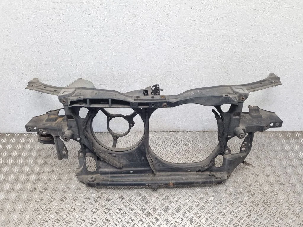 Radiator support slam panel