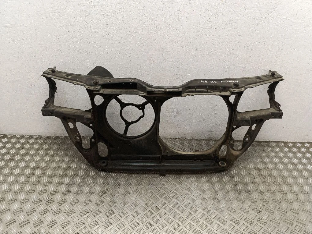 Radiatoru panelis – Volkswagen Passat B5 (1997-2000)