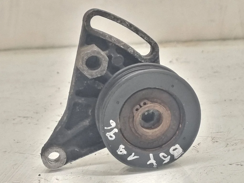 Napinacz paska – Volkswagen Passat B5.5 (2001-2005)