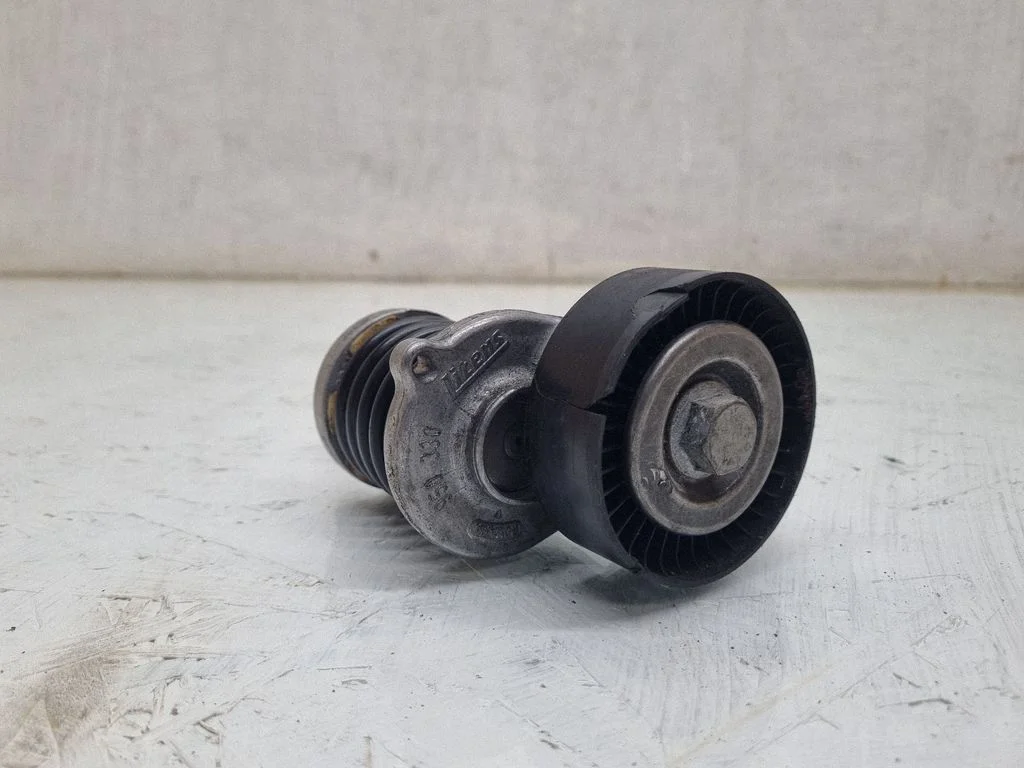 Generator/alternator belt tensioner – Audi A4 S4 B6 8E 8H (2001-2005)