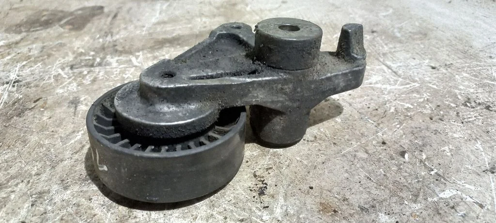 Generator/alternator belt tensioner 059145201F