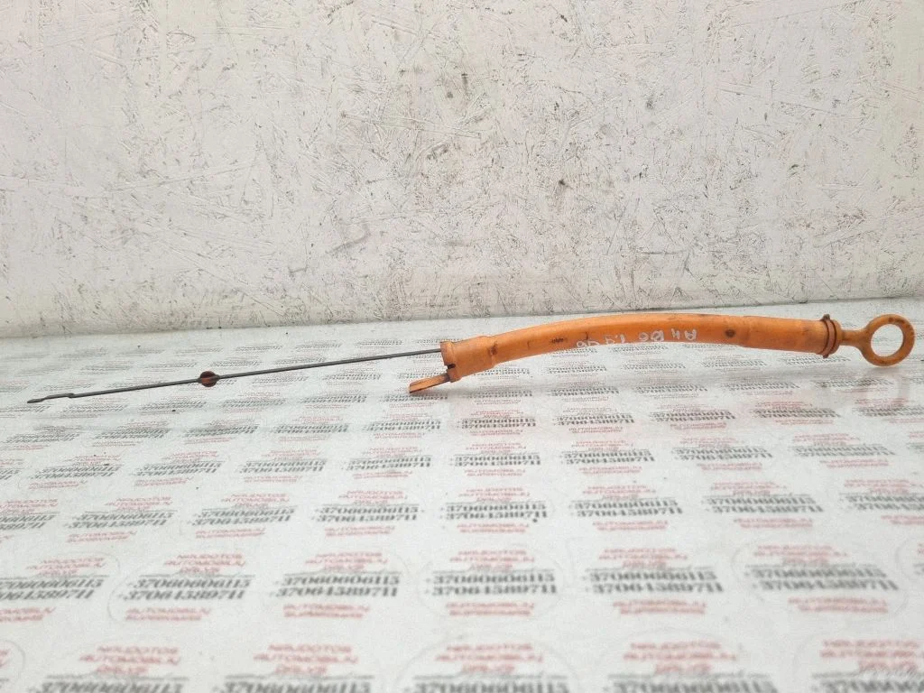 Oil level dip stick – Audi A4 S4 B6 8E 8H (2001-2005)