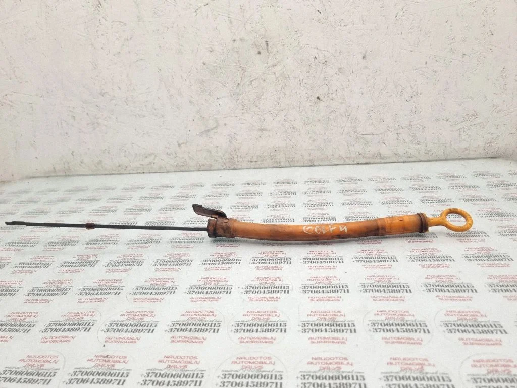 Oil level dip stick – Volkswagen Golf IV (1998-2005)