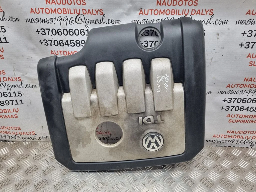 Engine cover (trim) – Volkswagen Passat CC (2008-2016)