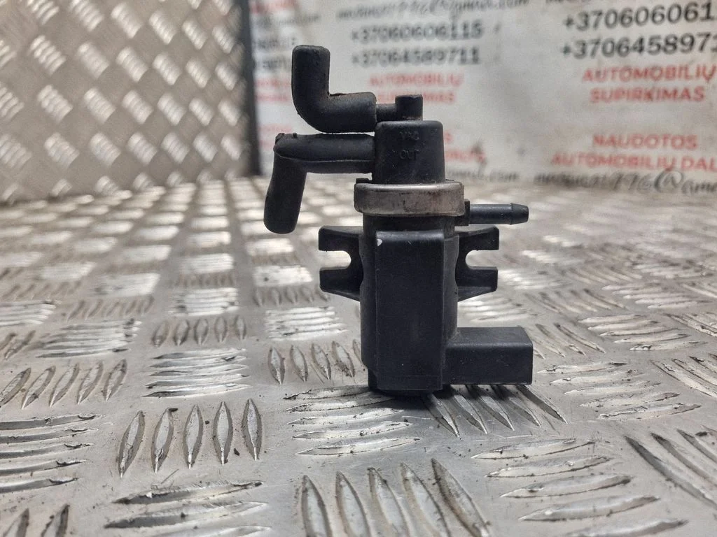 Zawór elektromagnetyczny turbo 1J0906627