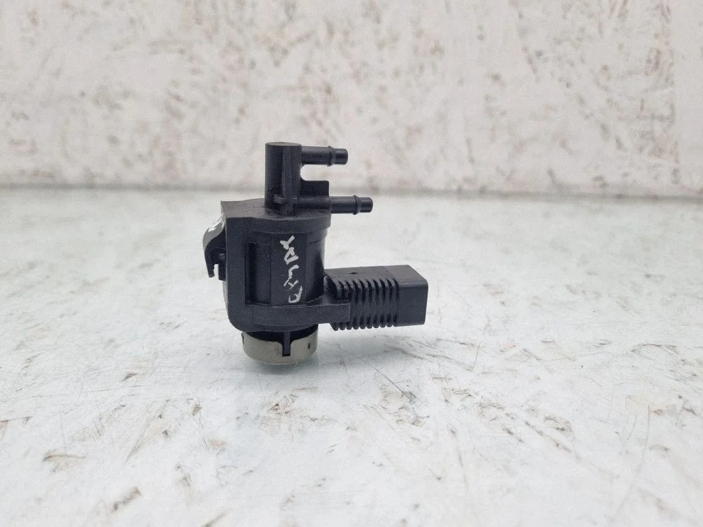 Zawór elektromagnetyczny turbo 1K0906283A