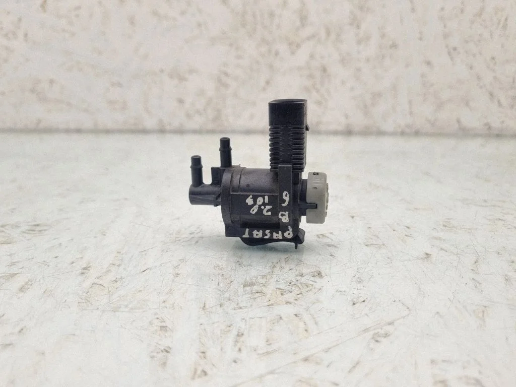 Turbo solenoid valve 1K0906283A