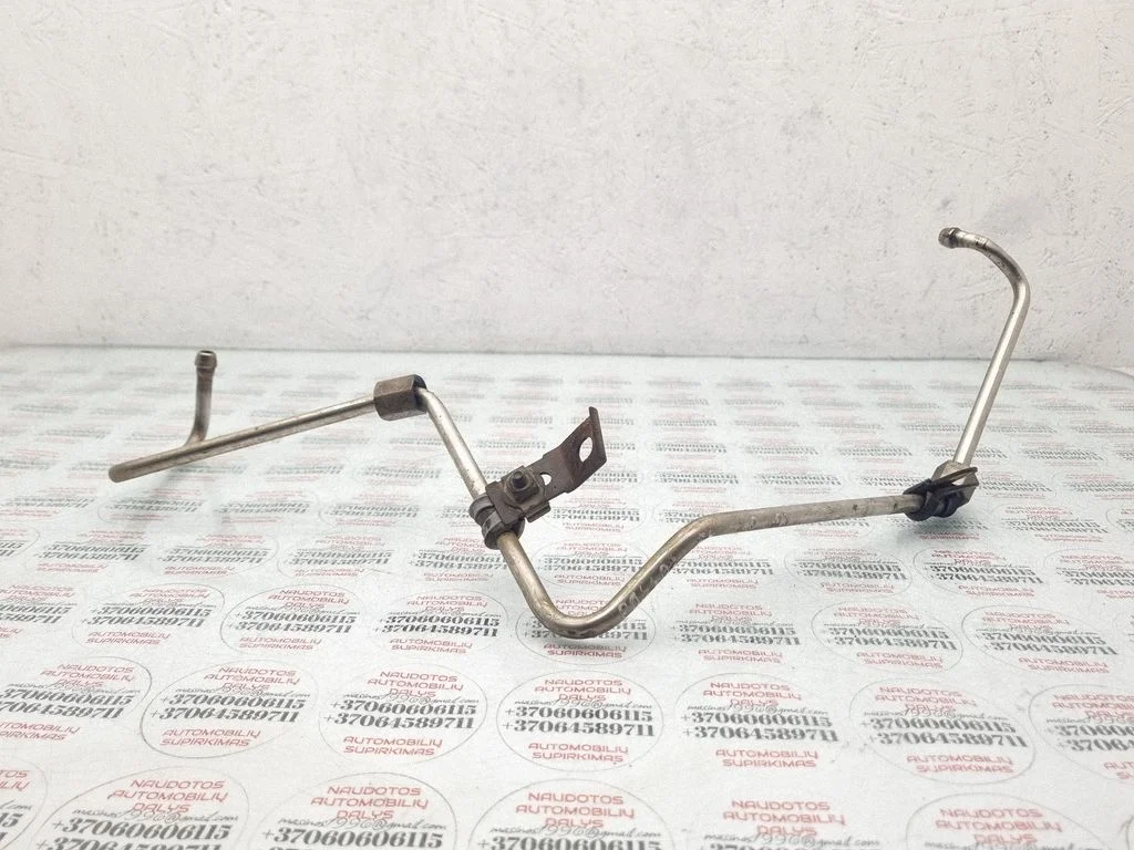 Przewody/węże olejowe turbo 038145859F