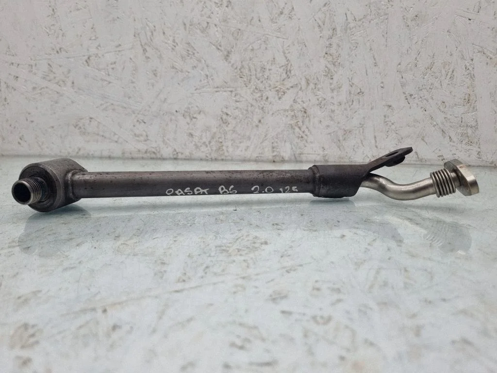 Määrimistoru(d)/-voolik(ud) 03G145736F