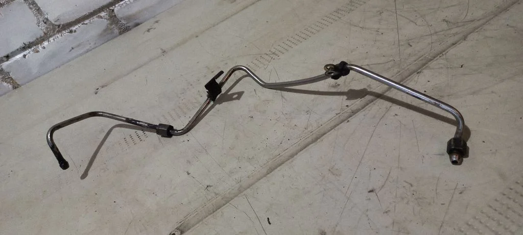 Turbo turbocharger oiling pipe/hose – Skoda Octavia Mk2 (1Z) (2004-2013)