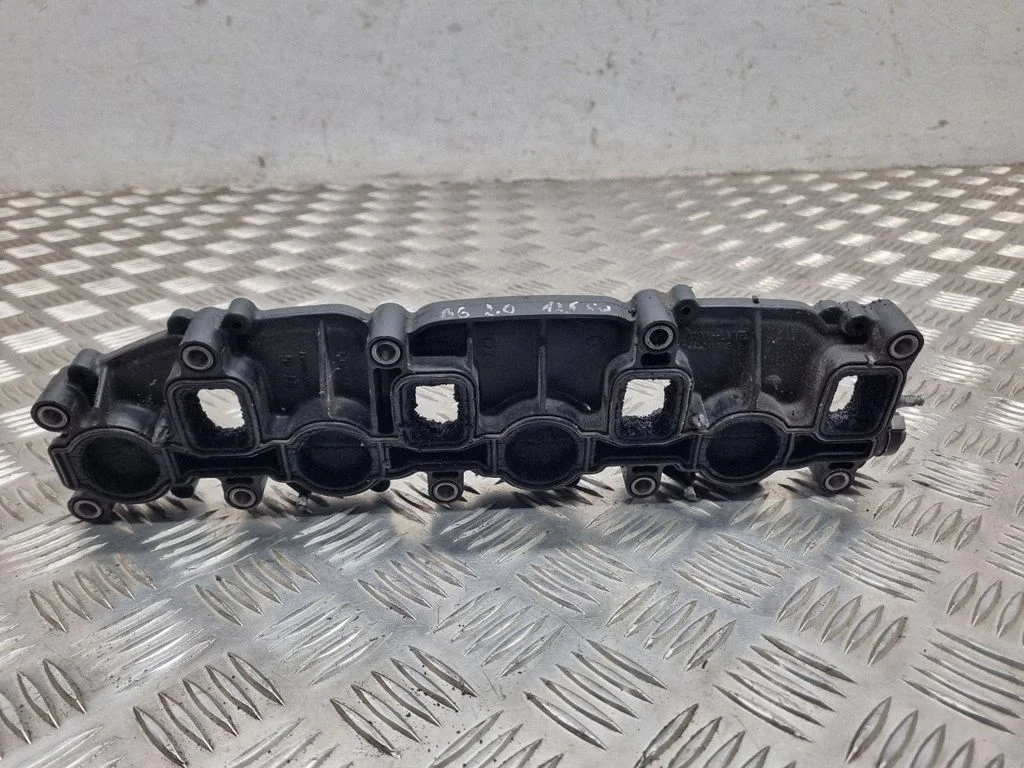 Intake manifold 03L129711E