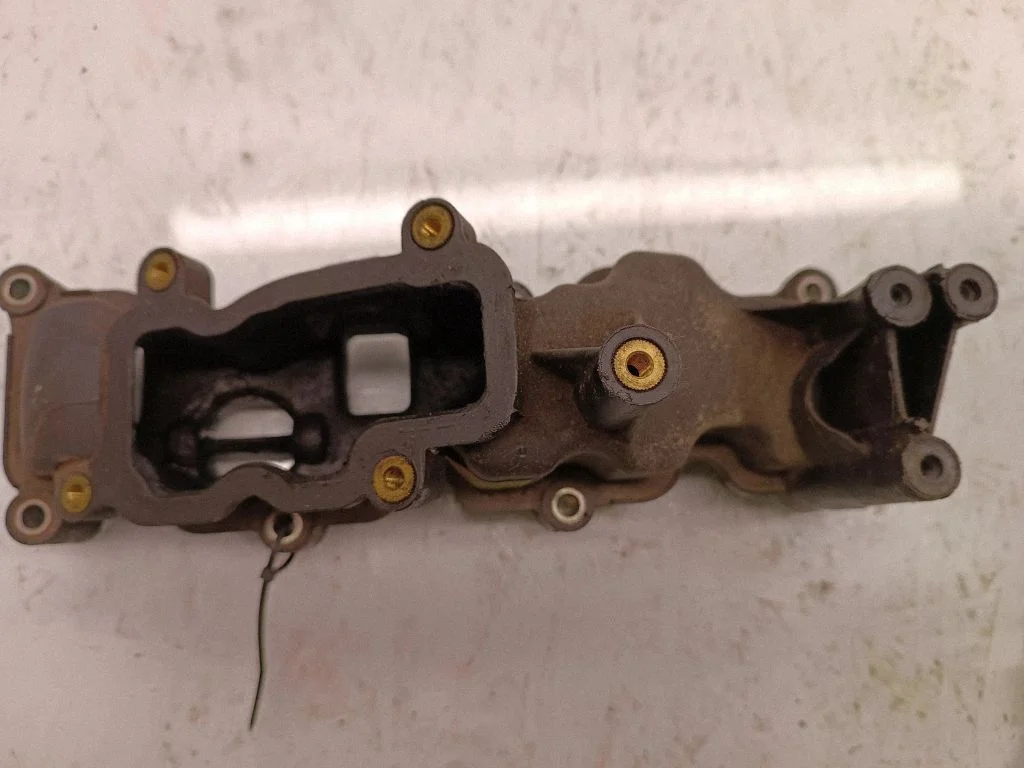Intake manifold 1052522S04