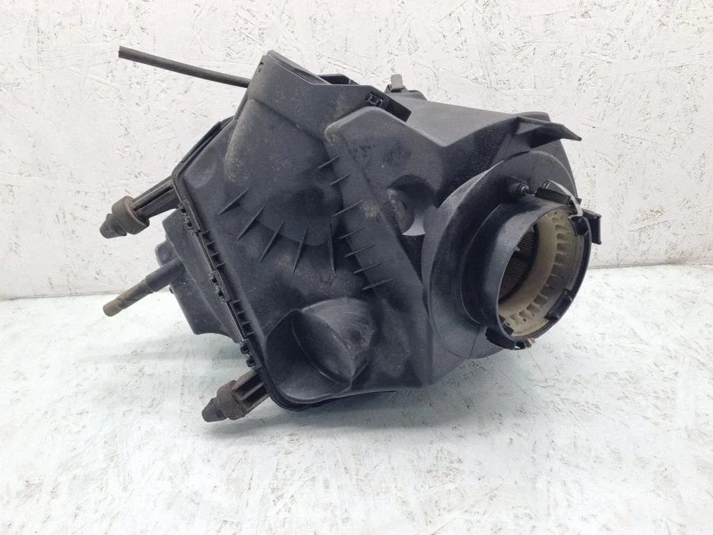 Õhufiltri korpus 059133835E