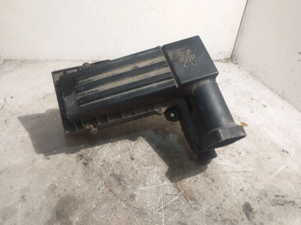 Air filter box 3C0129607BB