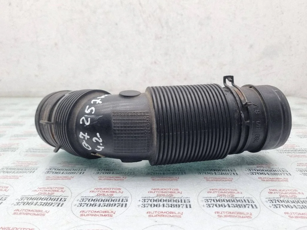 Air intake duct part – Audi Q7 4L (2005-2015)