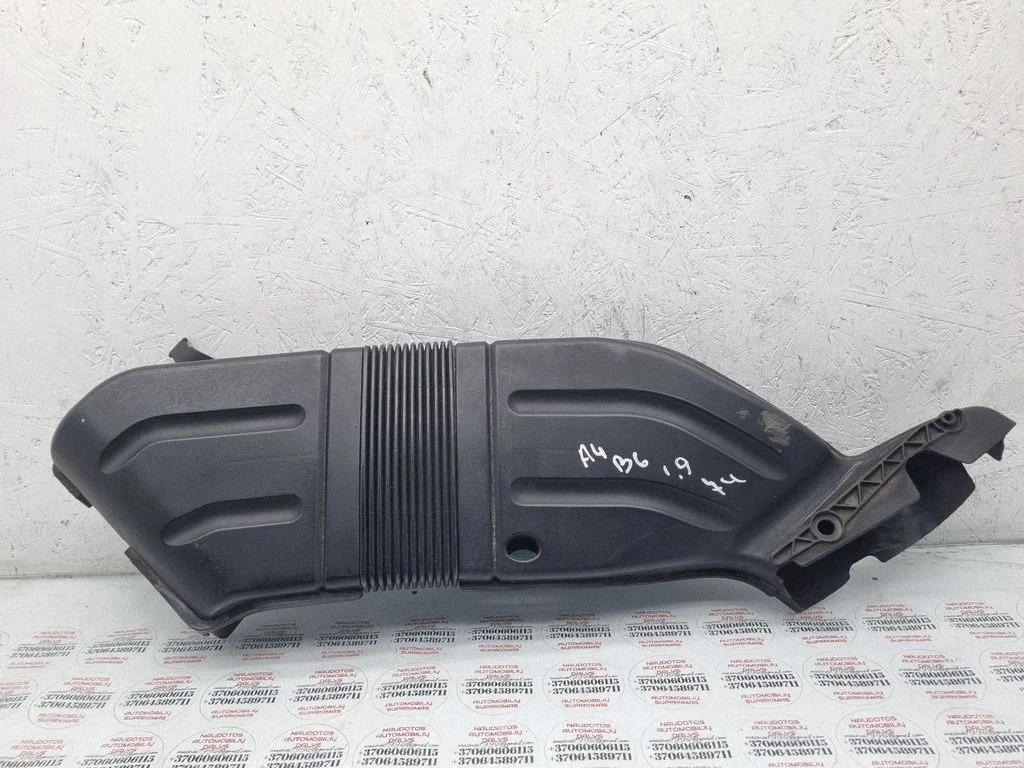 Air intake duct part 8E0129617D