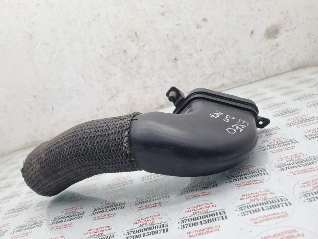 Air intake duct part – Seat Exeo (3R) (2008-2013)
