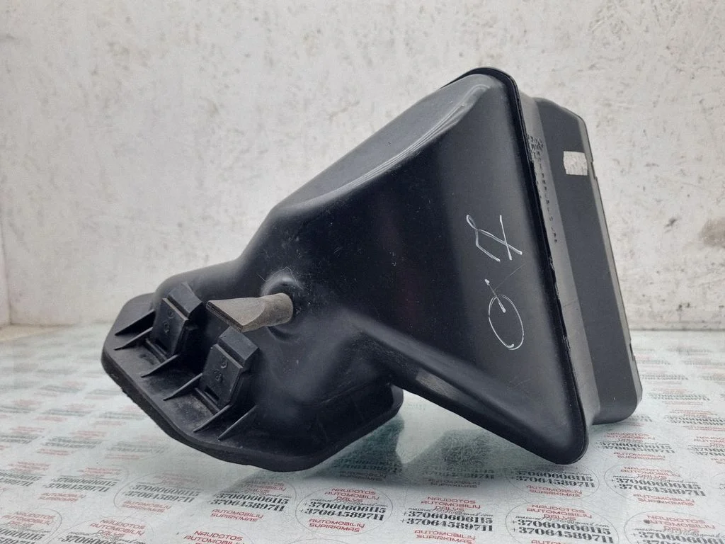Air intake duct part – Audi Q7 4L (2005-2015)
