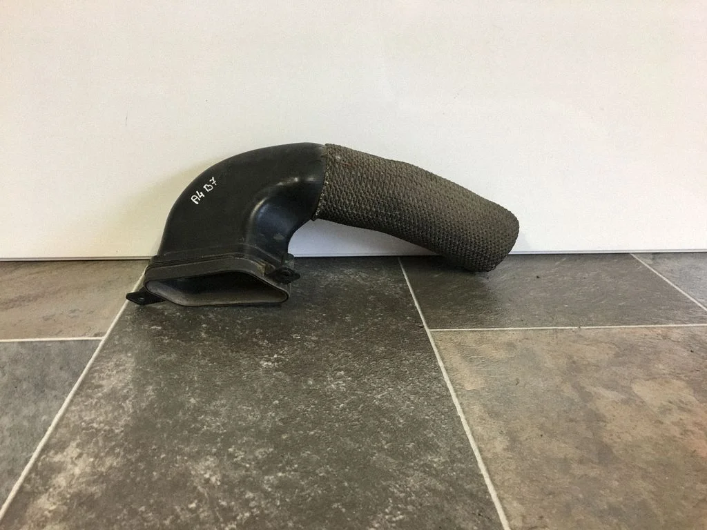Õhuvõtukanali osa (-d) 8E0129604