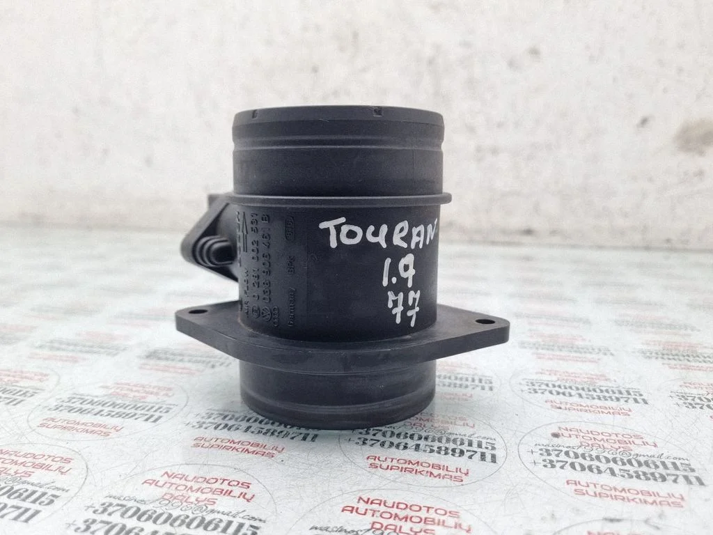 Mass air flow meter 038906461B