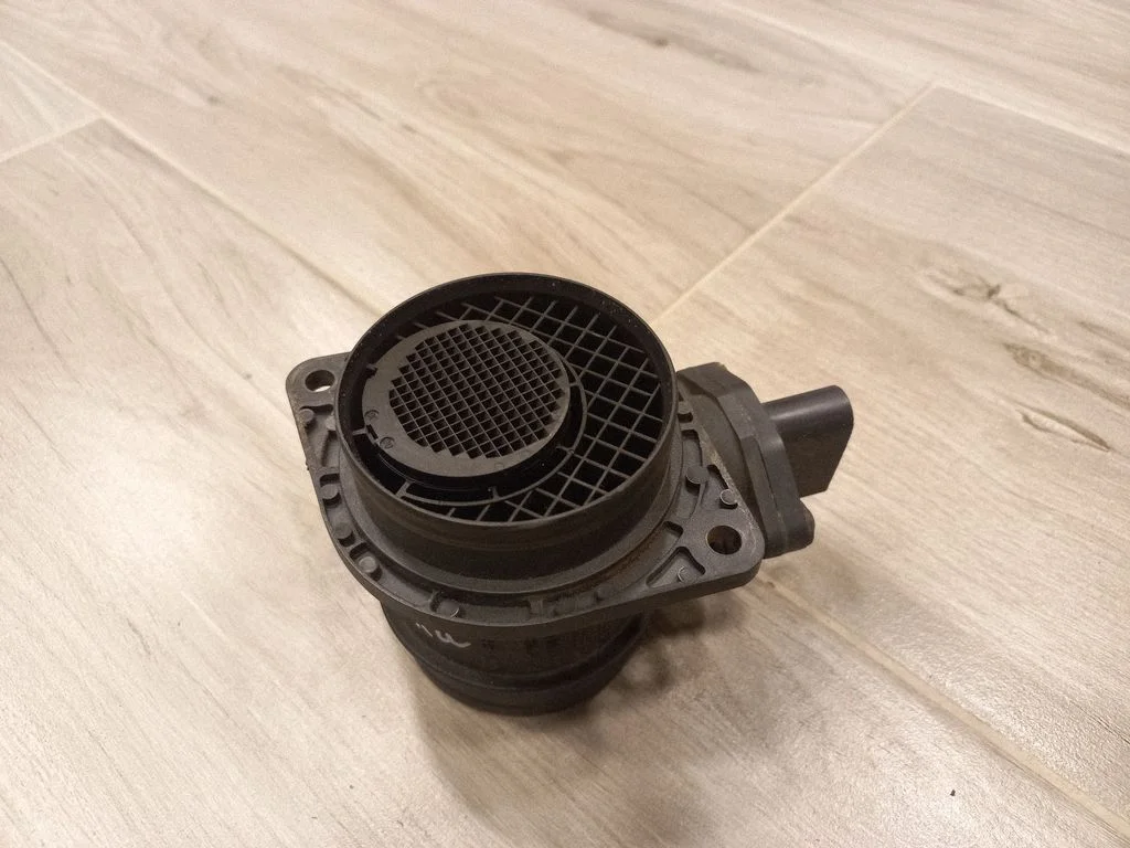 Mass air flow meter 0281002531