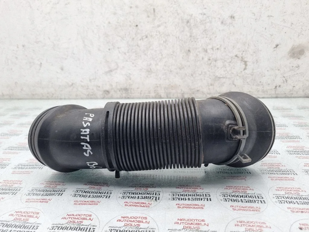 Air intake hose/pipe – Volkswagen Passat CC (2008-2016)