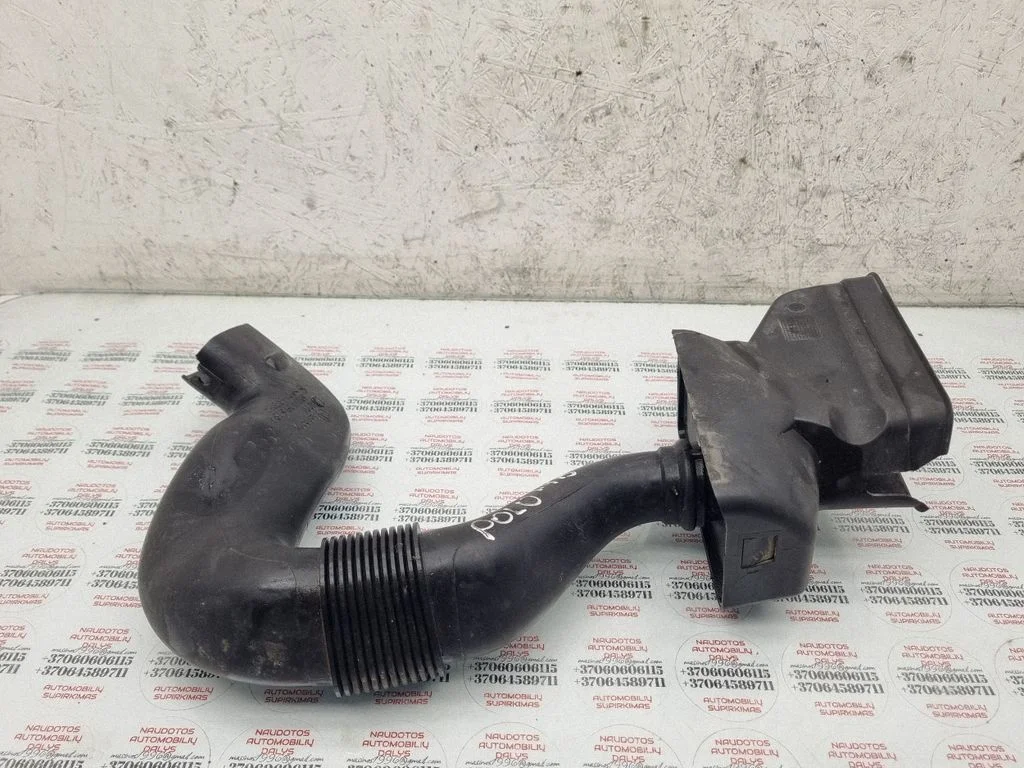 Air intake hose/pipe 6Y0129618A