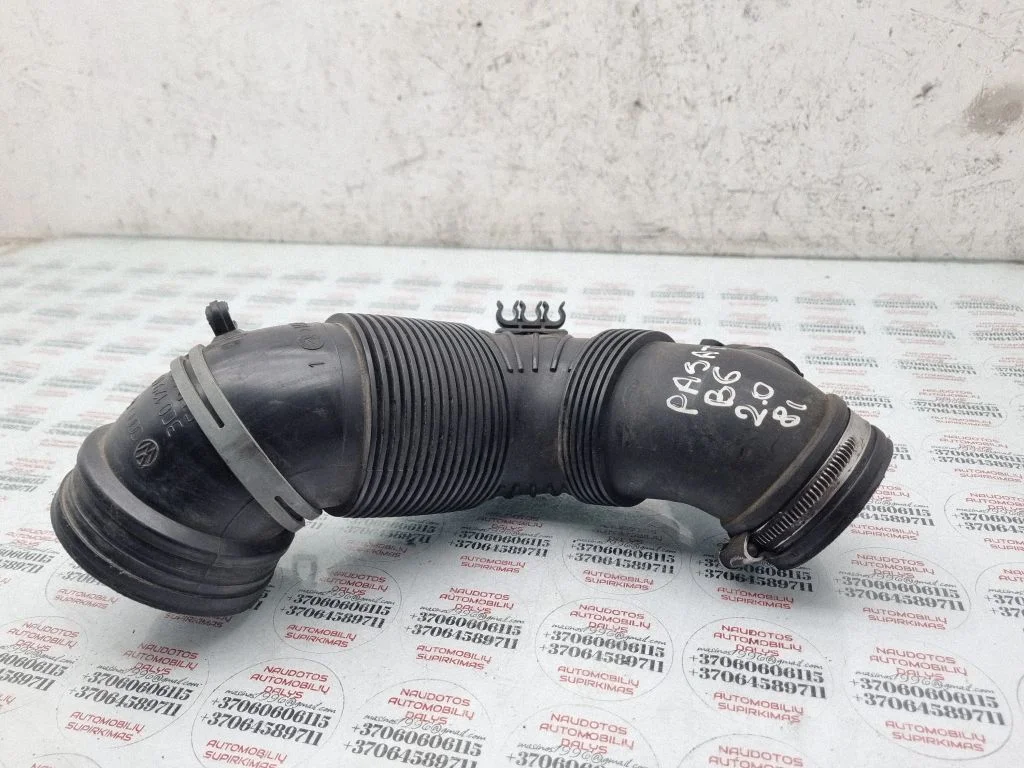 Air intake hose/pipe 3C0129654AH