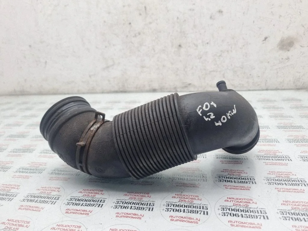 Air intake hose/pipe 6Y0129684B