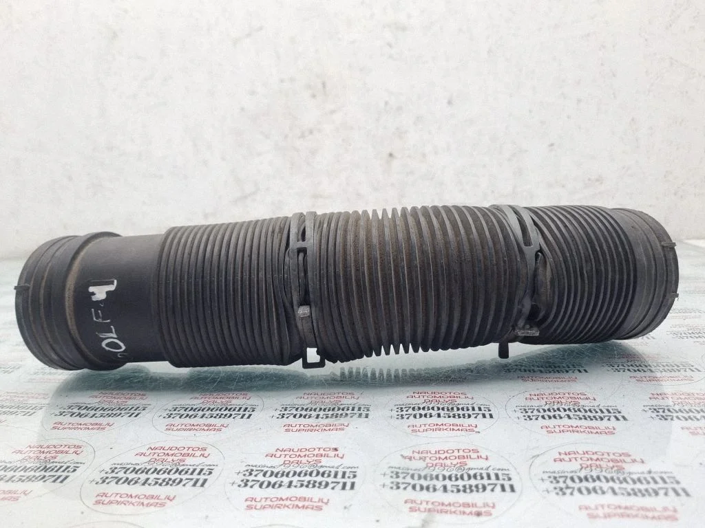 Air intake hose/pipe 1J0129684J