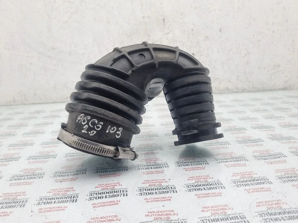 Õhu sisselaske voolik (-ud)/ toru (-d) – Audi A6 Allroad C6 (2006-2011)