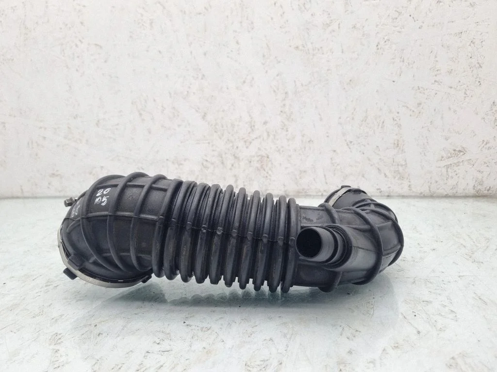 Air intake hose/pipe 03G129629