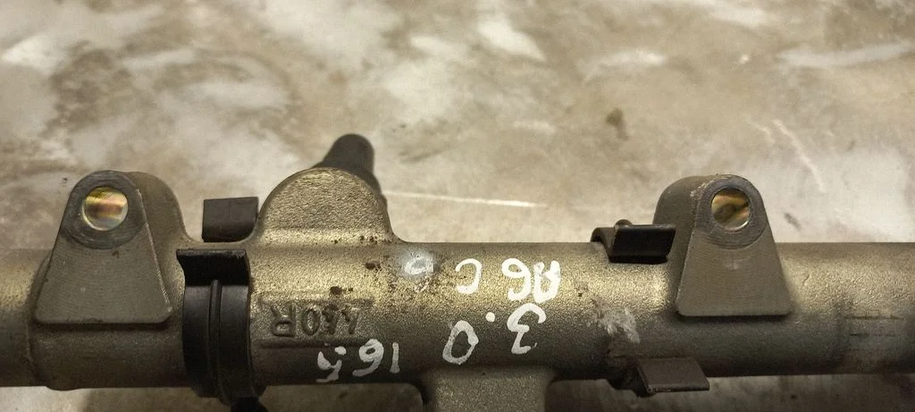 Fuel main line pipe – Audi A6 Allroad C6 (2006-2011)