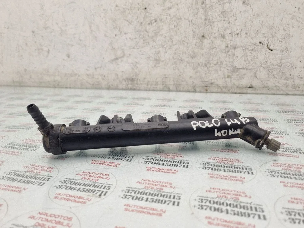 Fuel main line pipe 03D133329B