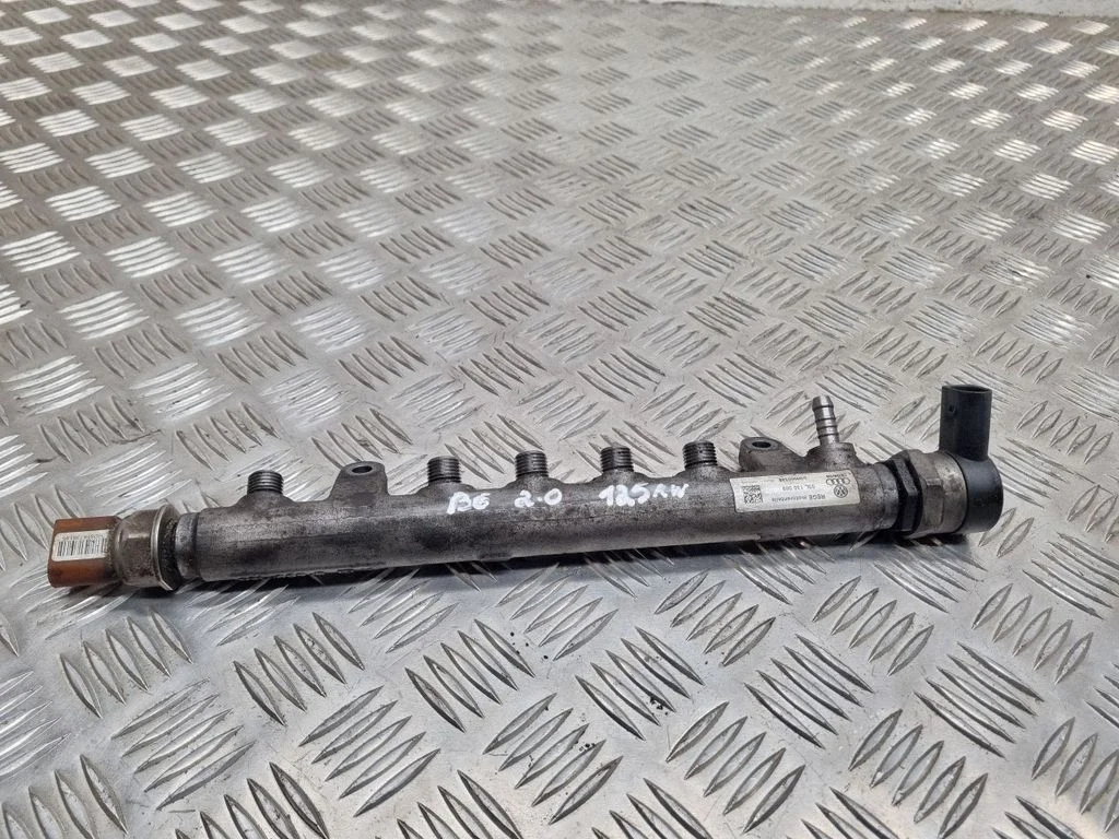 Fuel main line pipe 03L130089