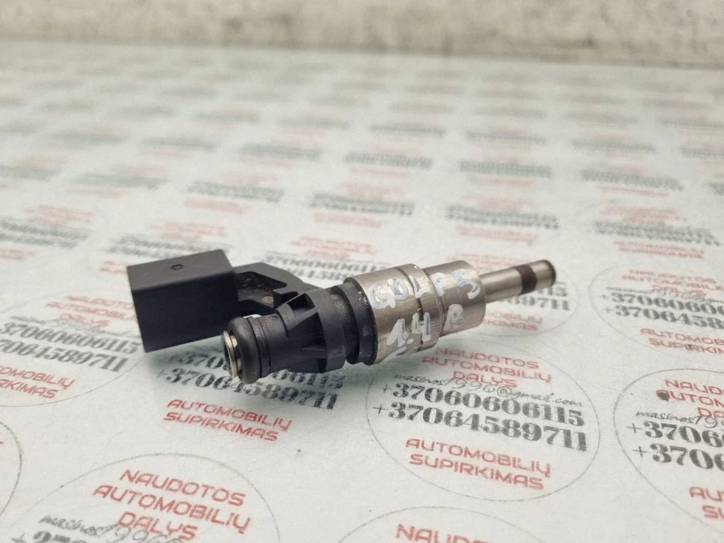 Fuel injector 03C906036A