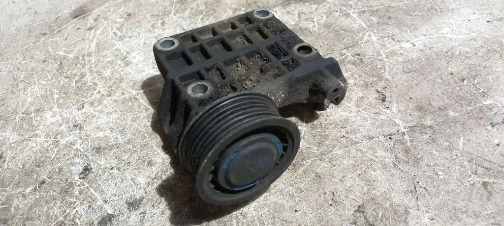 Generaatori kronstein – Audi A6 Allroad C6 (2006-2011)